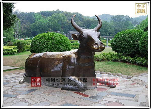 銅牛雕塑價格