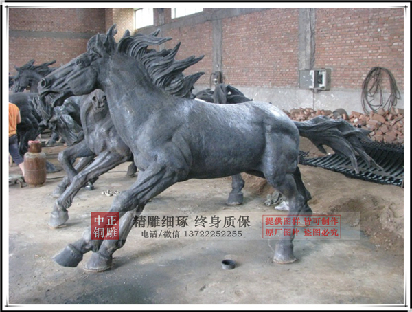 不銹鋼馬雕塑價(jià)格