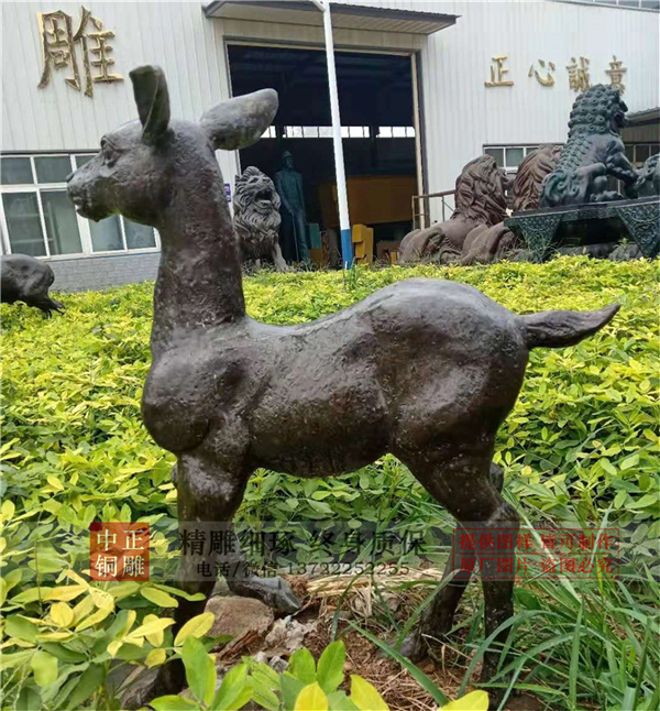 動物銅鹿雕塑