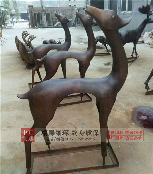 紫銅鹿鍛造動(dòng)物雕塑廠家