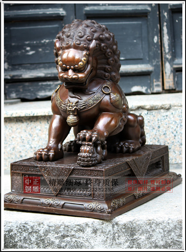 供應(yīng)銅獅子雕塑.jpg 供應(yīng)銅獅子雕塑.jpg