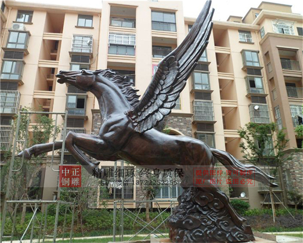 飛奔馬雕塑.jpg 飛奔馬雕塑.jpg