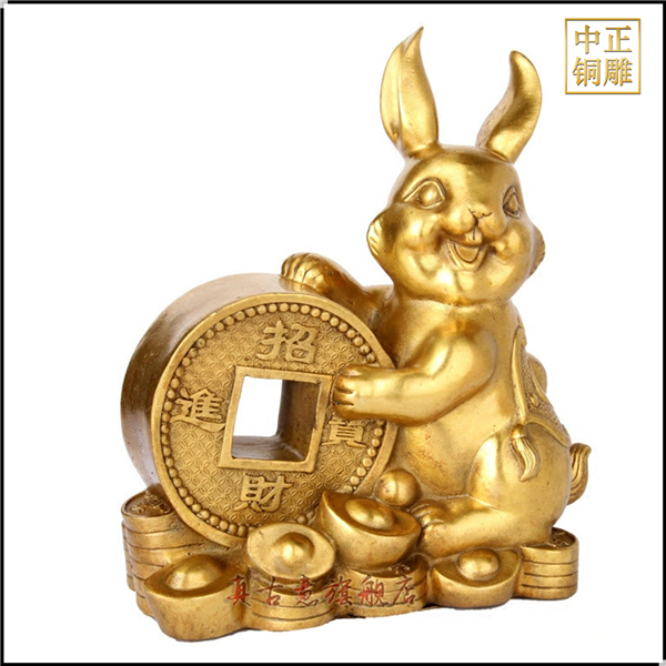 銅錢(qián)銅兔子擺件.jpg
