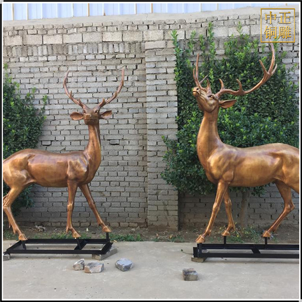 戶外園林仿真銅鹿.jpg