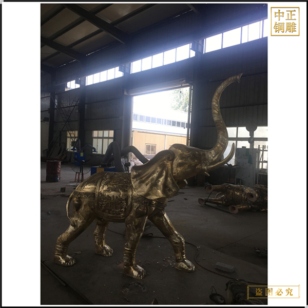 酒店別墅門(mén)口銅雕大象