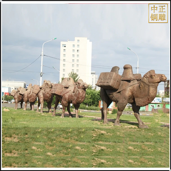 大型室外駱駝團(tuán)隊(duì)雕塑